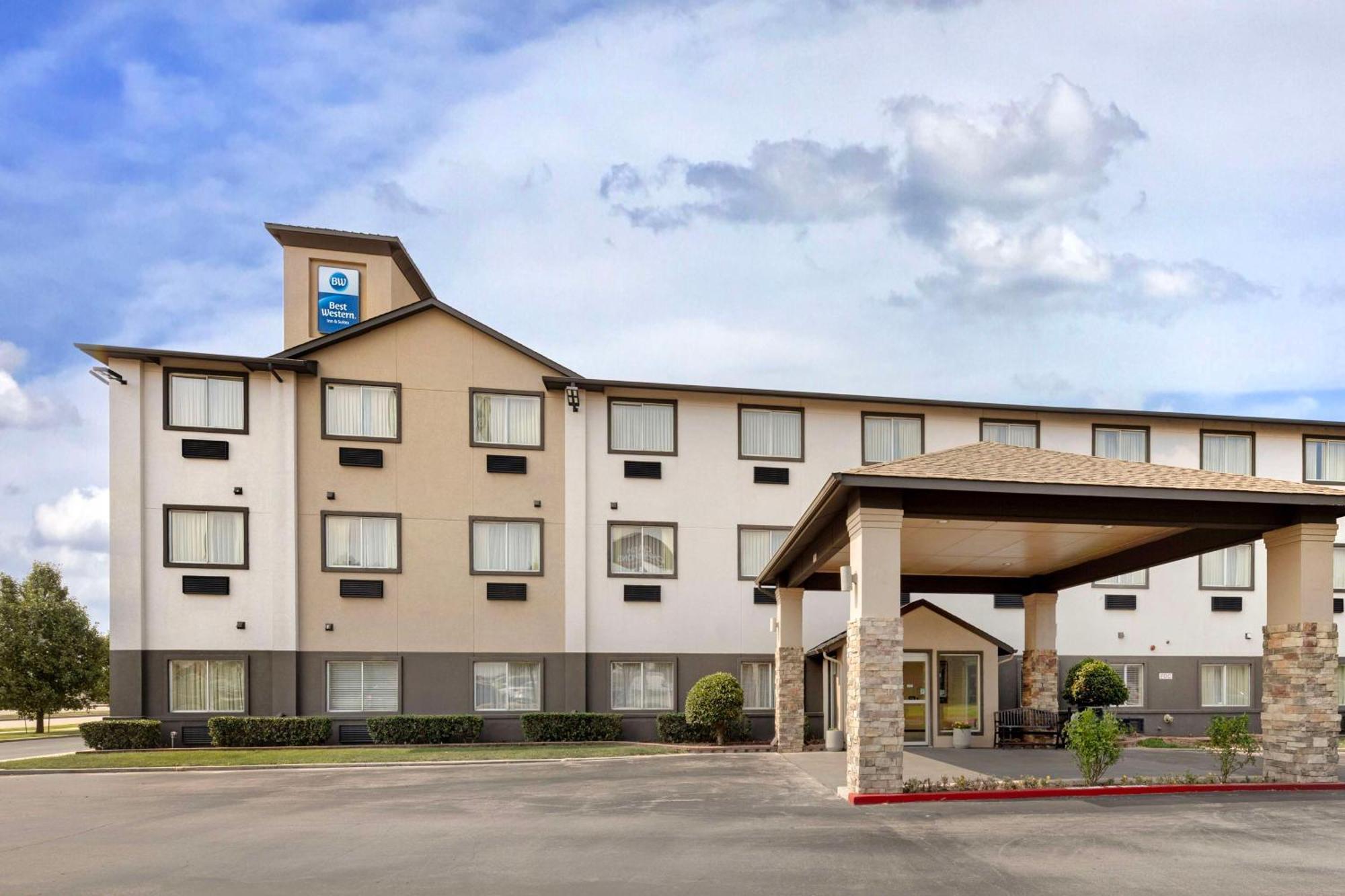 Best Western Greentree Inn & Suites Moore Exterior photo