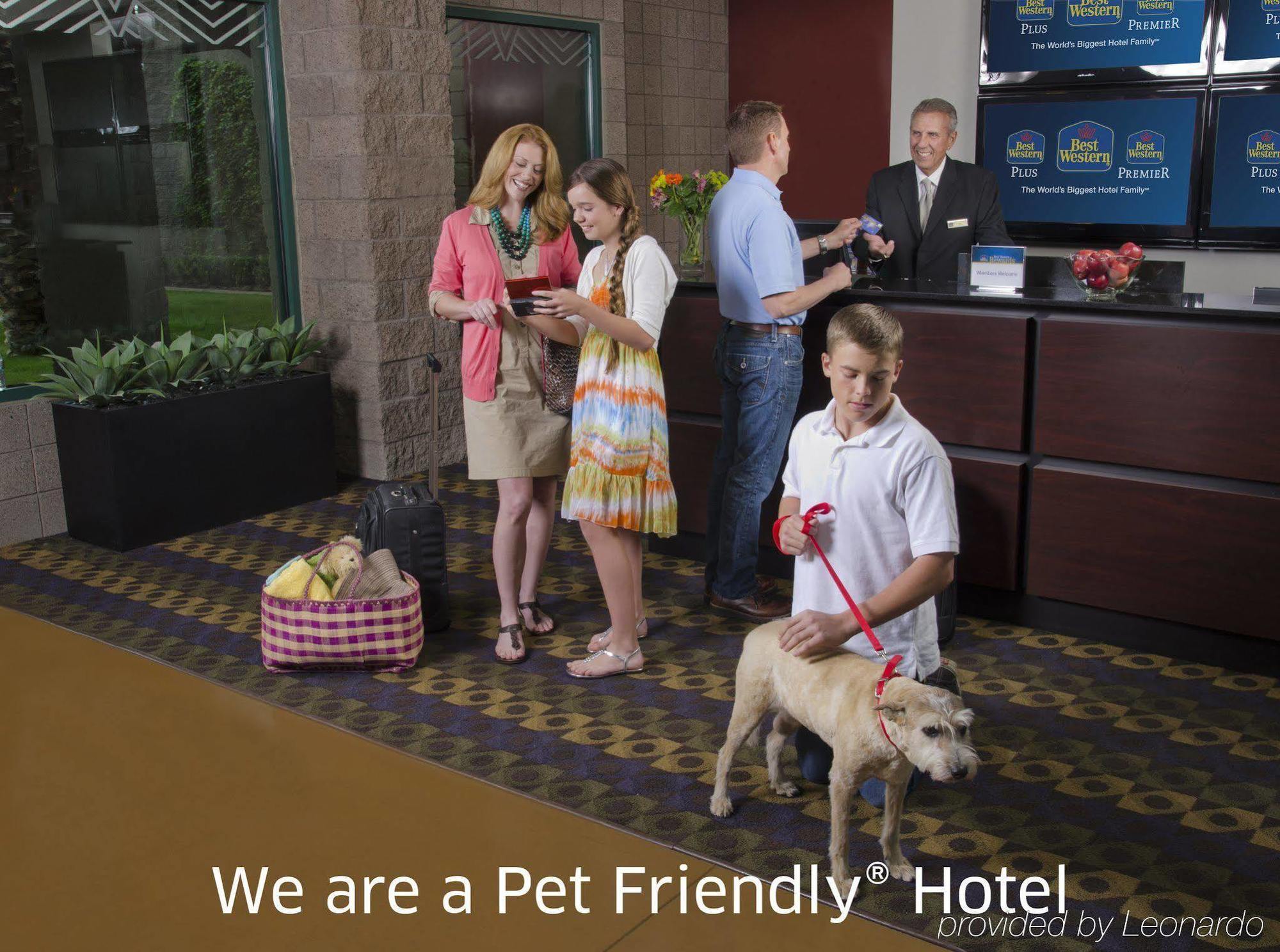 Best Western Greentree Inn & Suites Moore Exterior photo