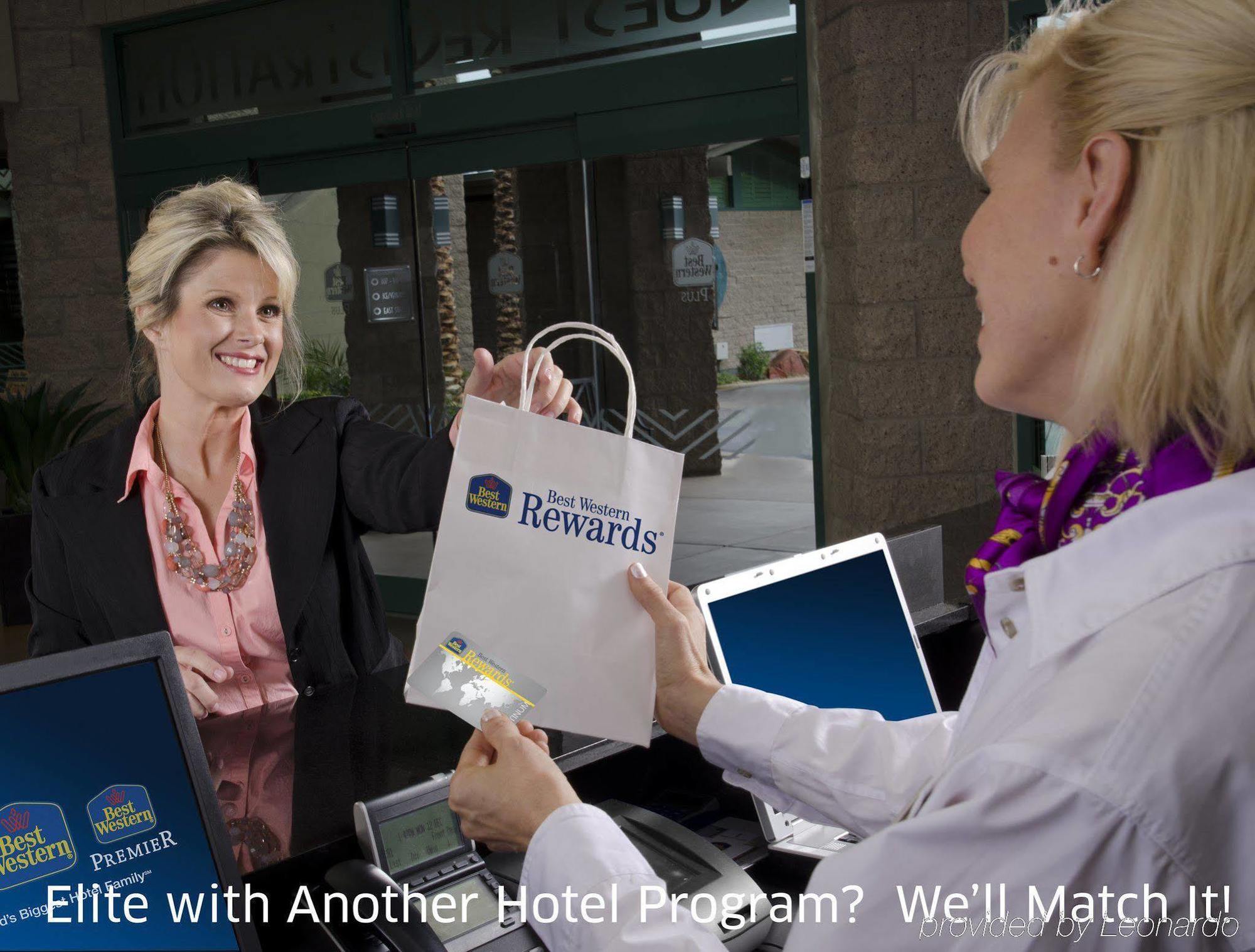 Best Western Greentree Inn & Suites Moore Exterior photo